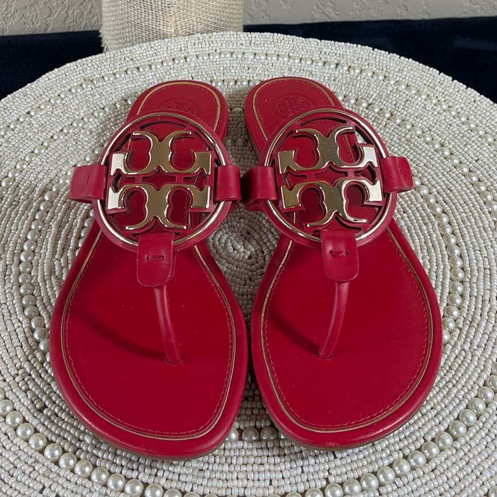 Tory Burch Miller Sandals - Red w/Gold Emblem sz 7